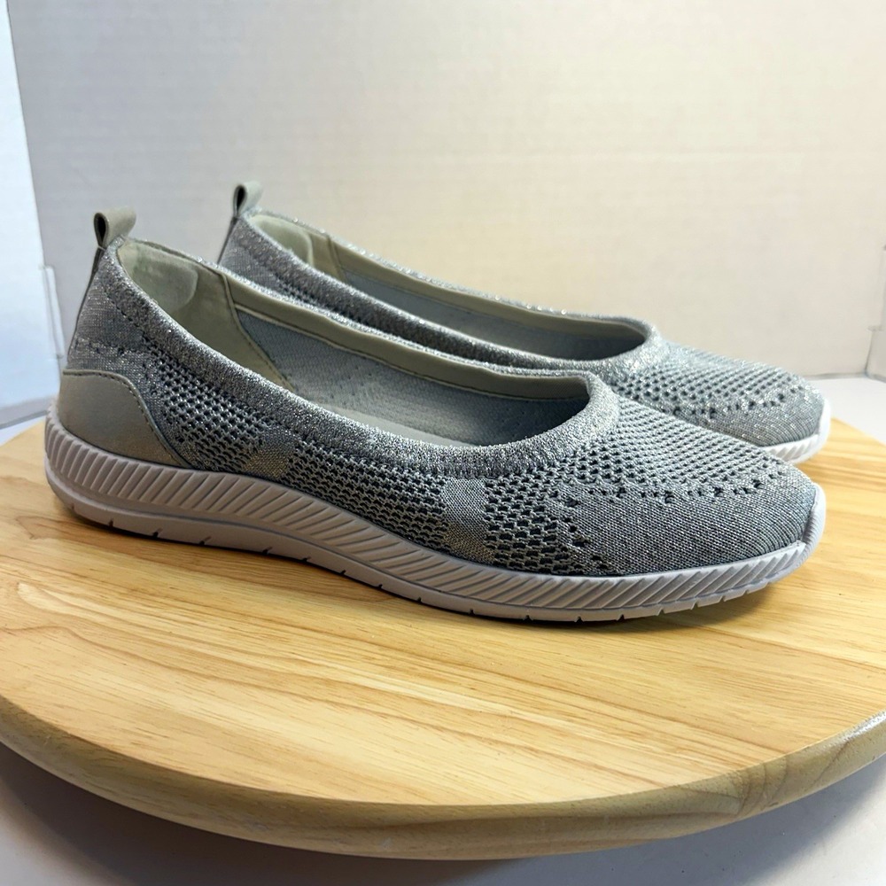 Easy Spirit Glitz 2 Silver Knit Slip On Walking Shoes Women's Size 9W Wide EUC